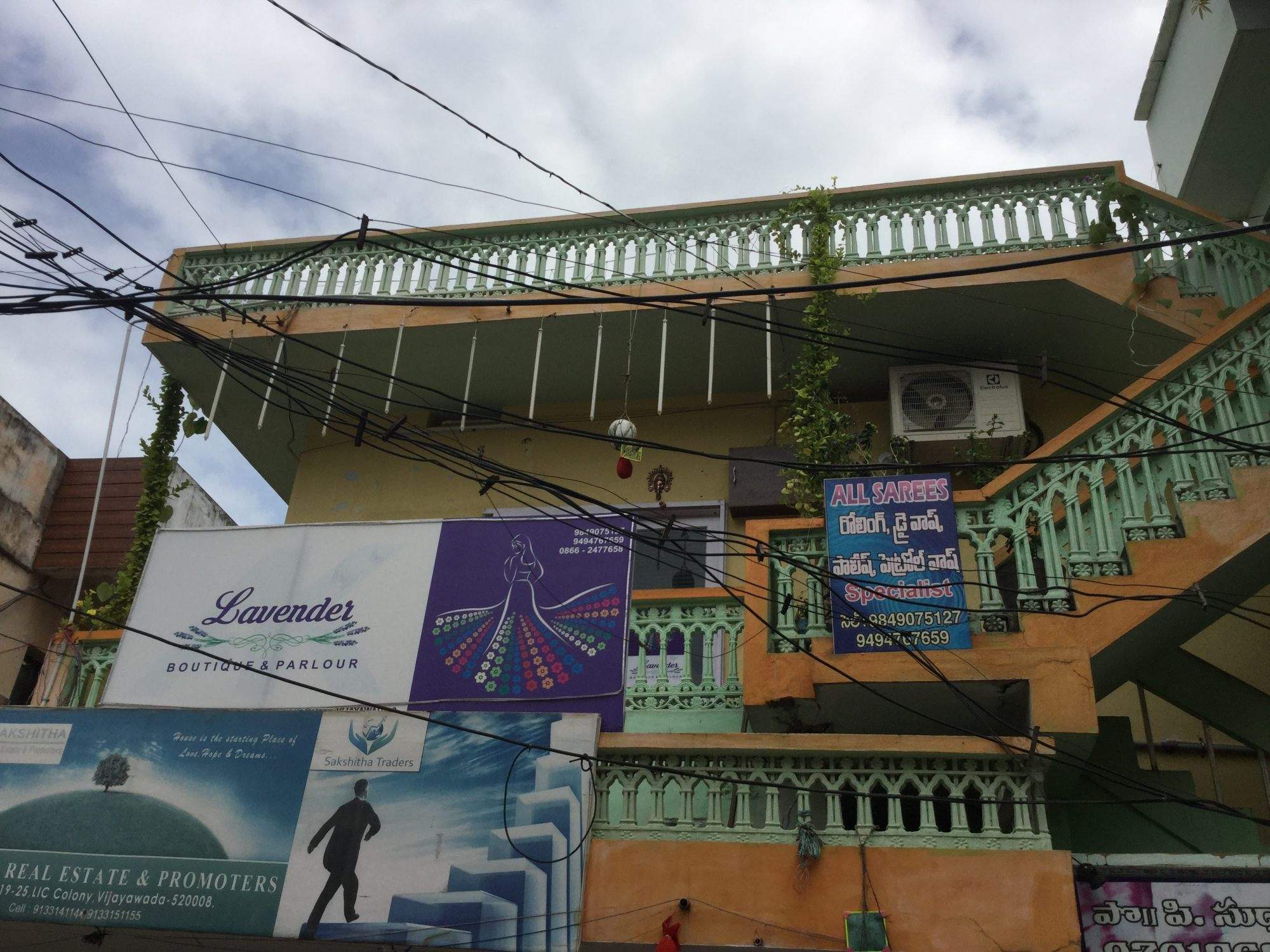 Ak Lavender Botique & Parlour