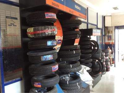 Sri Anjaneya Tyre Shoppe