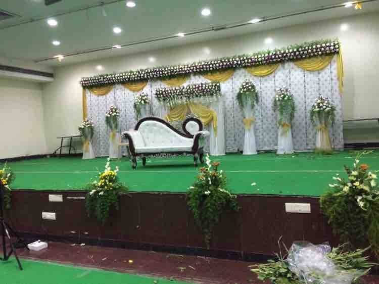 N 4 Caterers And Decorators