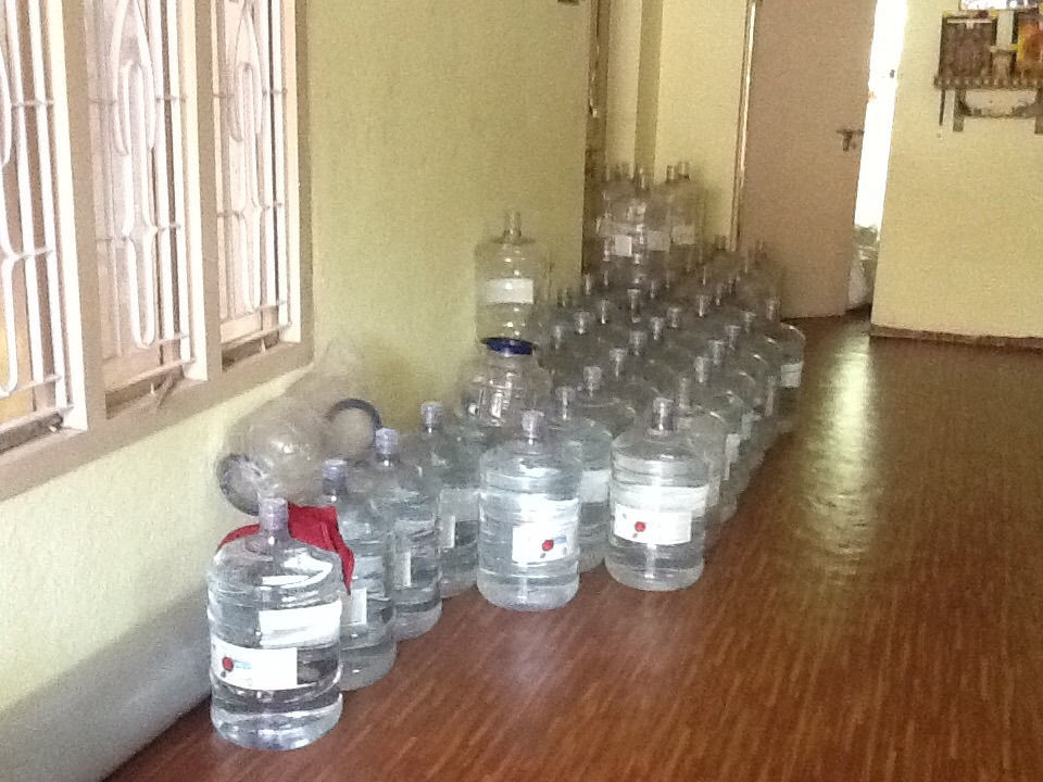 Apple Package Drinking Water