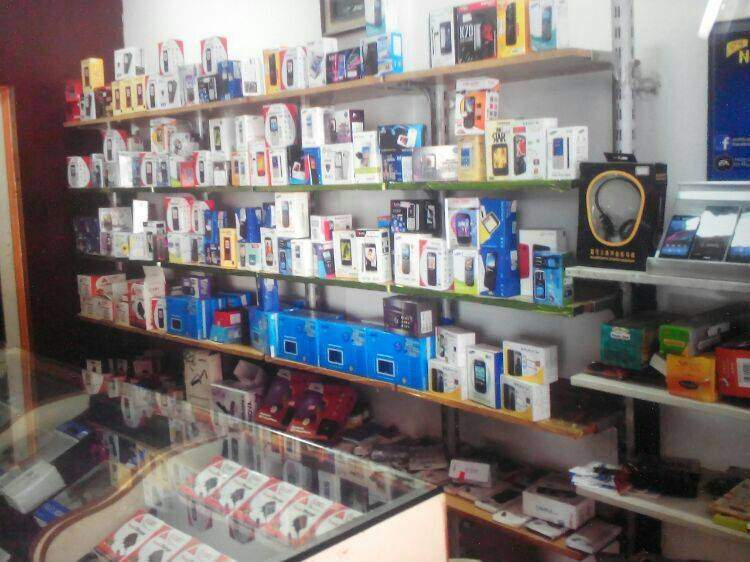 Lucky Communications