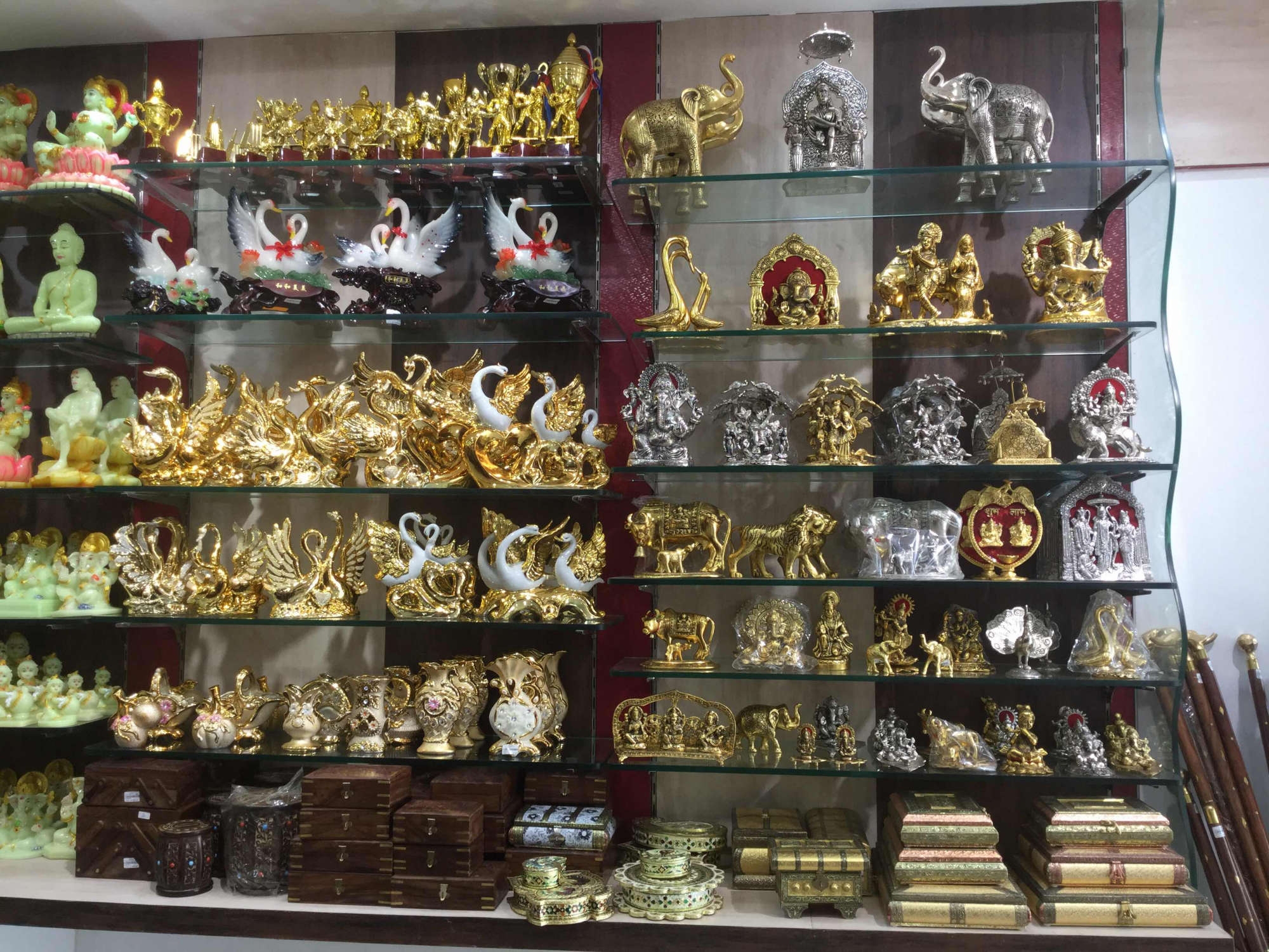 Virupaksha Handicrafts show room