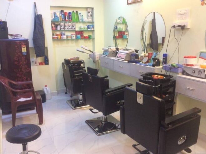 Krishna Unisex Beauty Saloon