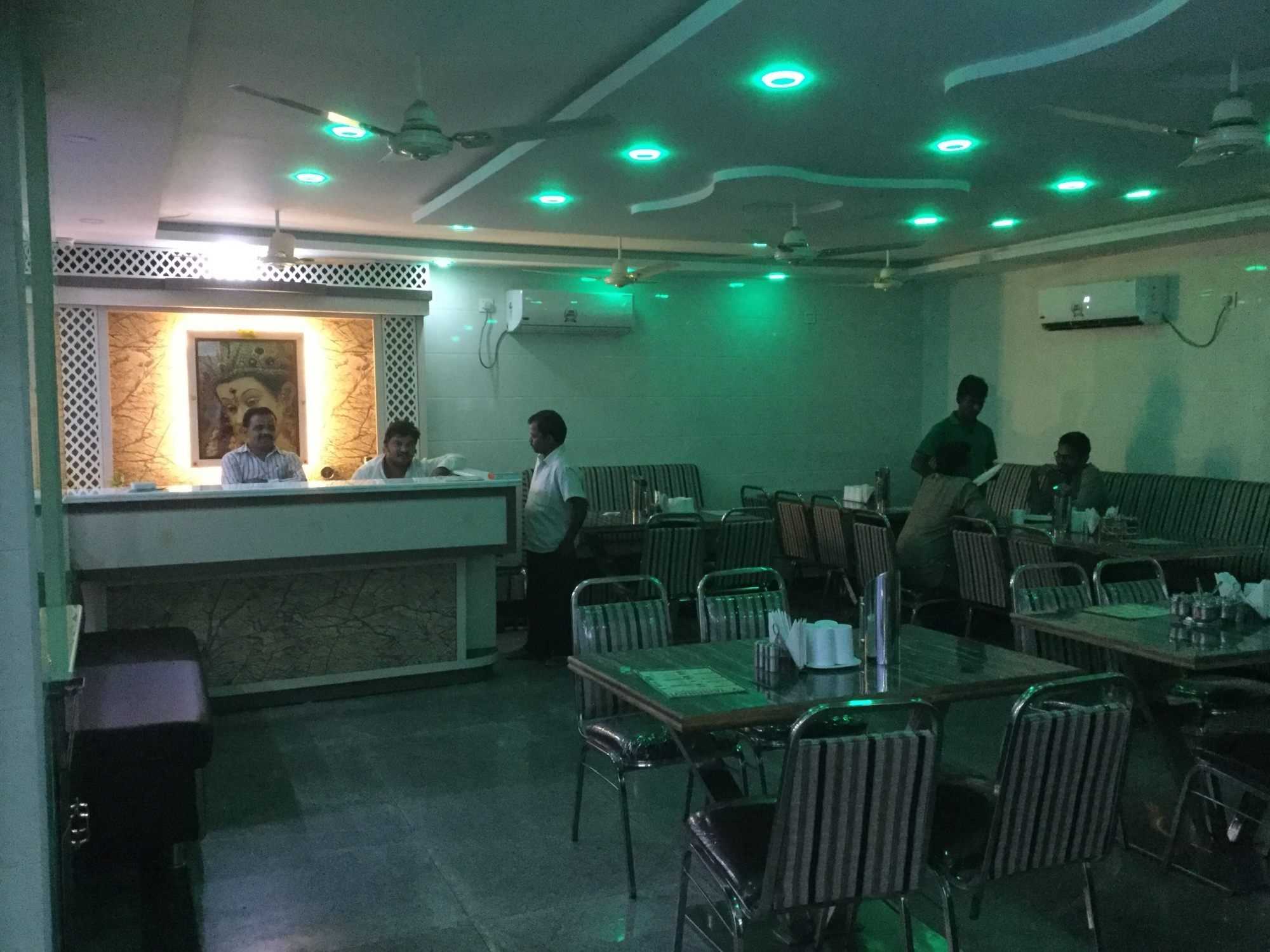 Vaishnavi Family Restaurant A/c