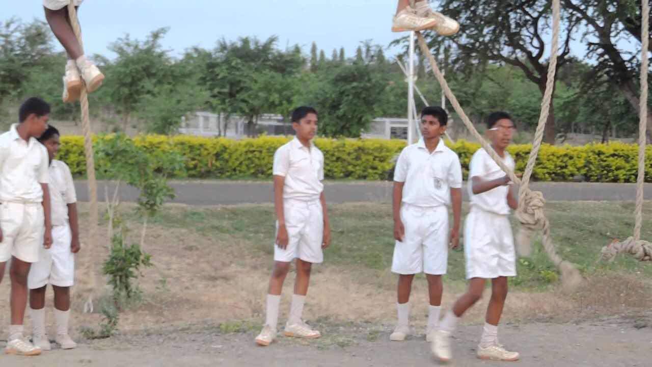 VICTORY DEFENCE ACADEMY