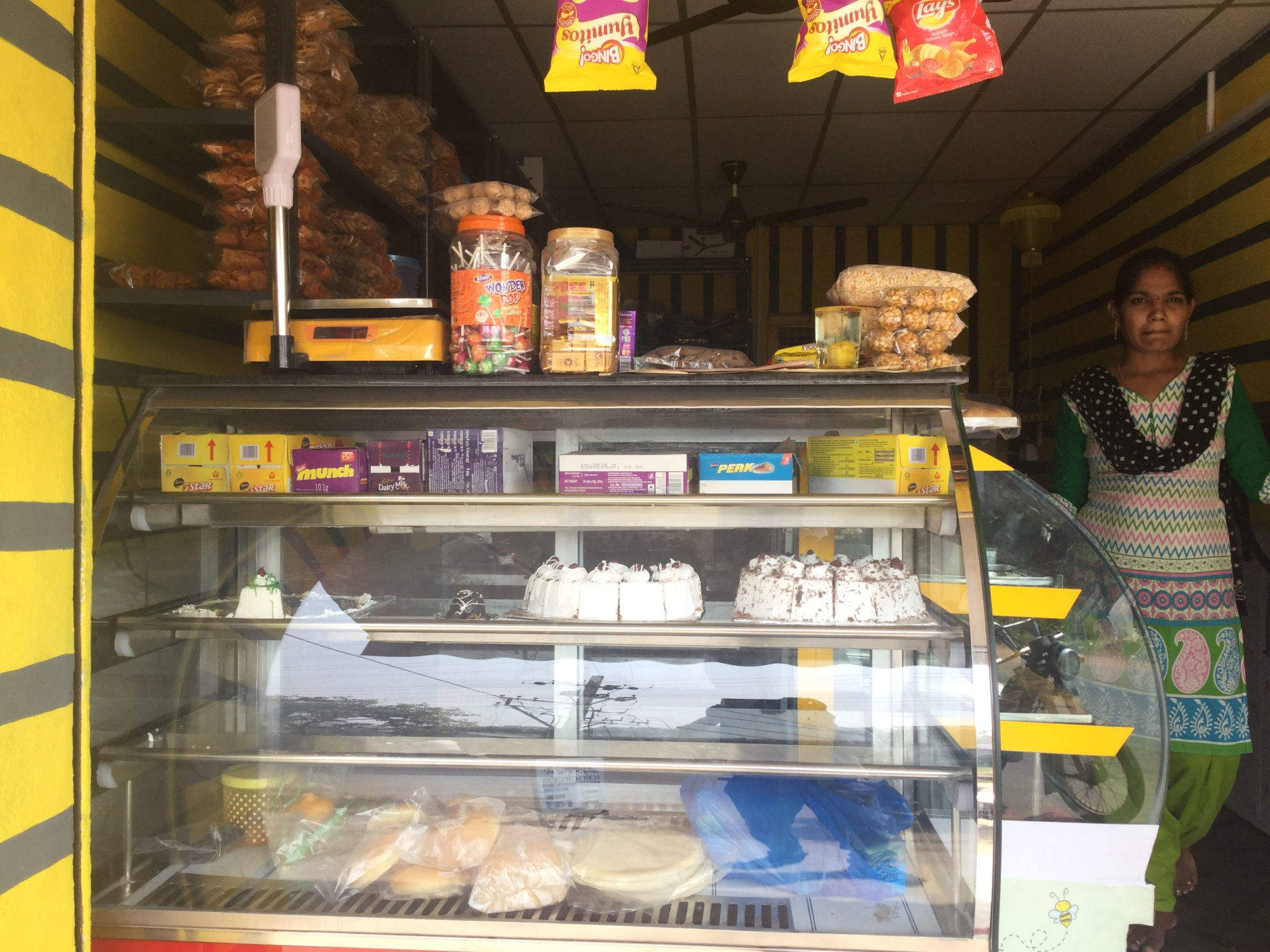 The Bee Smart Food Store