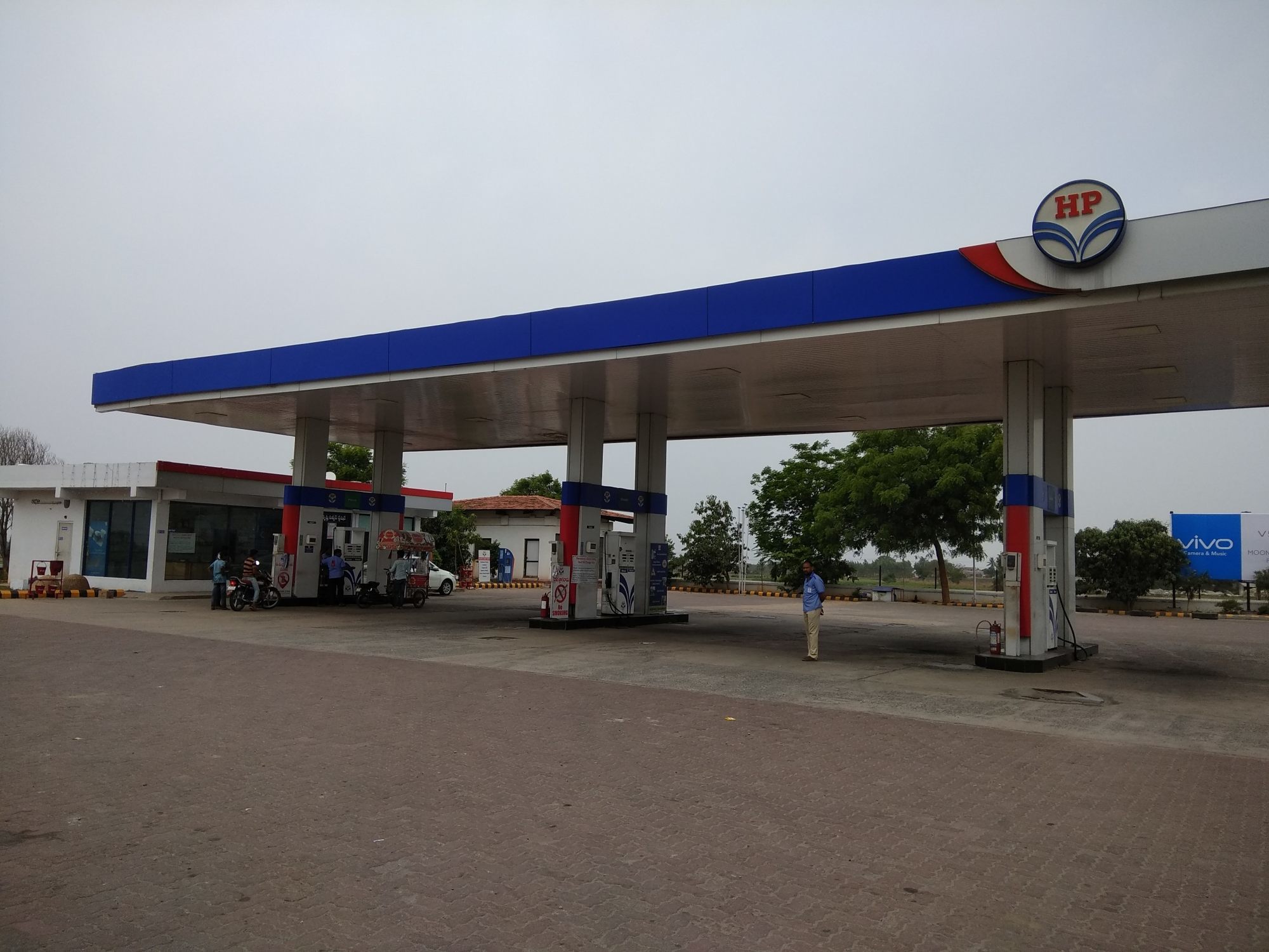 Radha Krishna Service Station