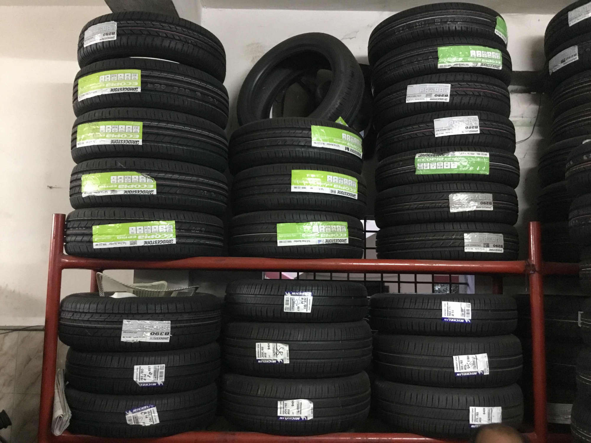 Sri Sai Balaji Tyre Tech & Tyres
