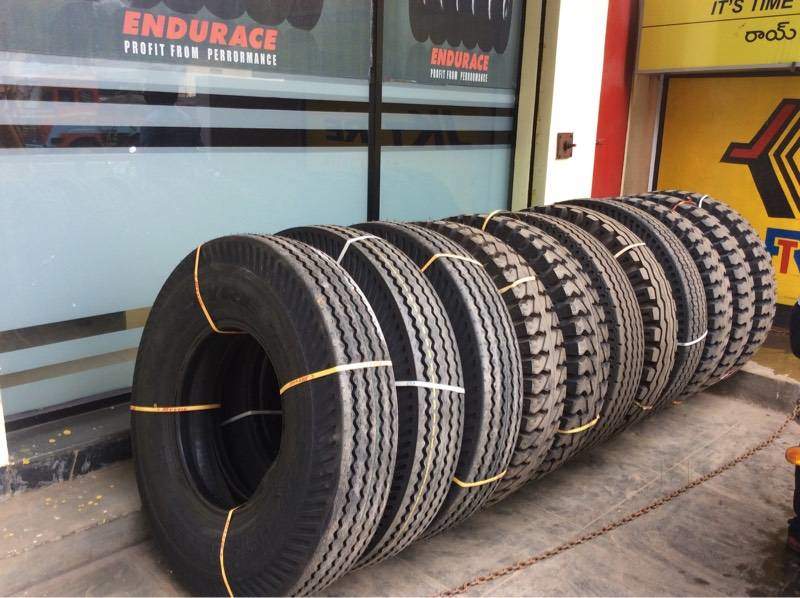 Roy Tyres