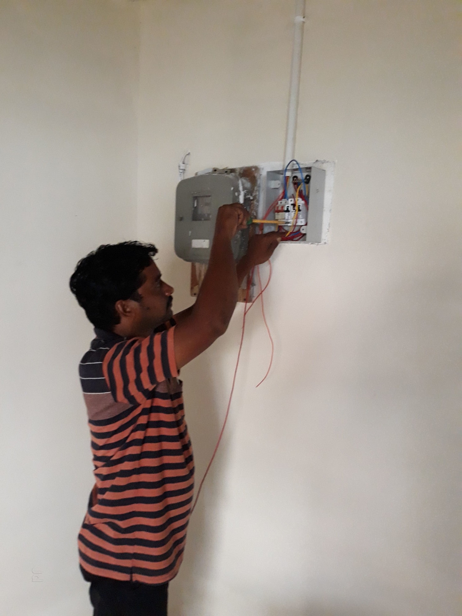 S M Electrical Works