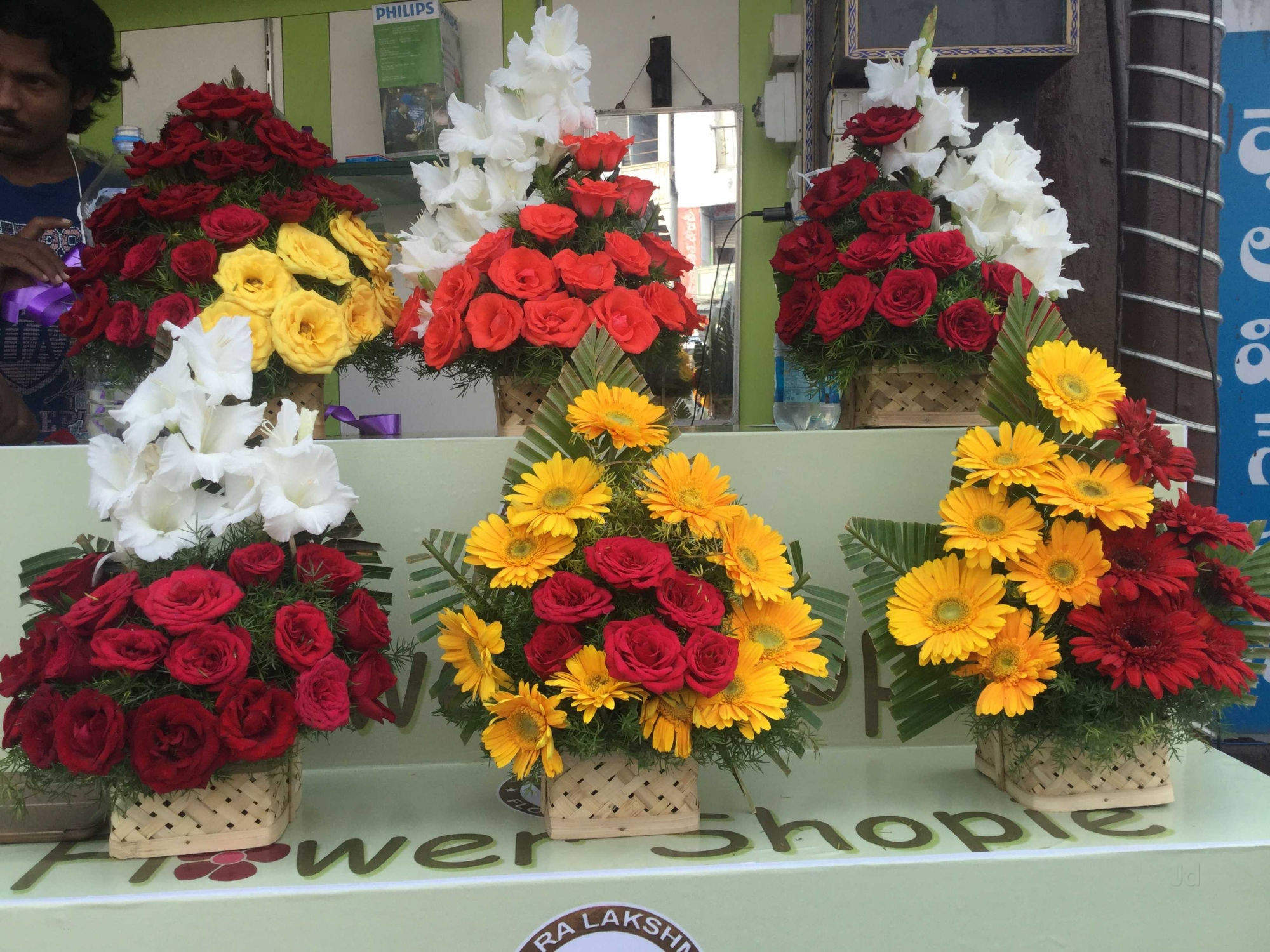 Varalakshmi Flower Shopie