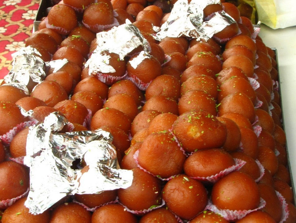 Bandar Mithai Dukanam