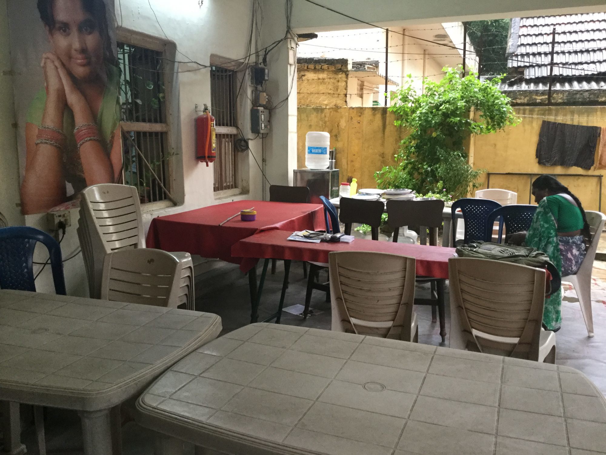 E Mess & Ladies Hostel