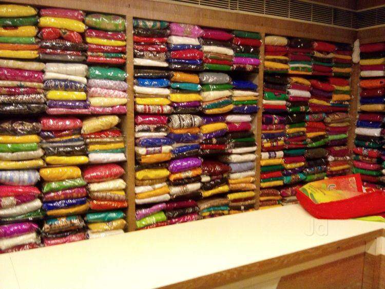 Santhosham Clothfactory Outlet