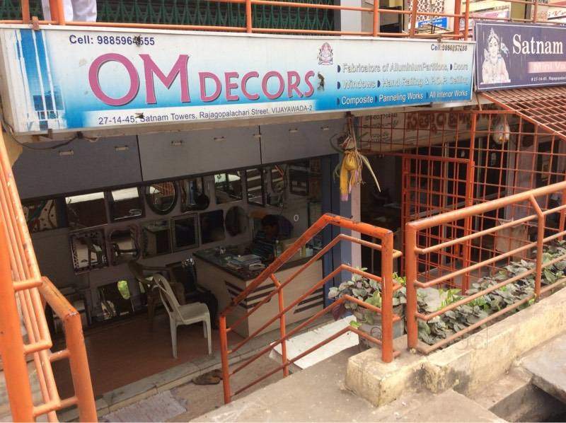 Om Decors