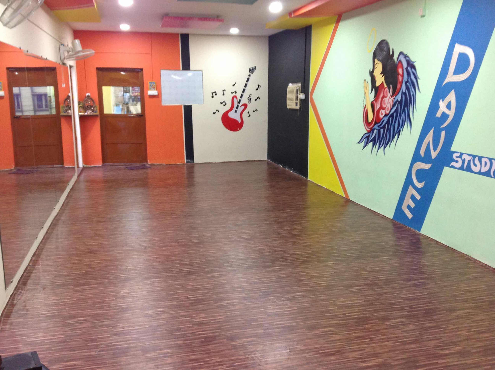 Dreamzz World Dance Studio