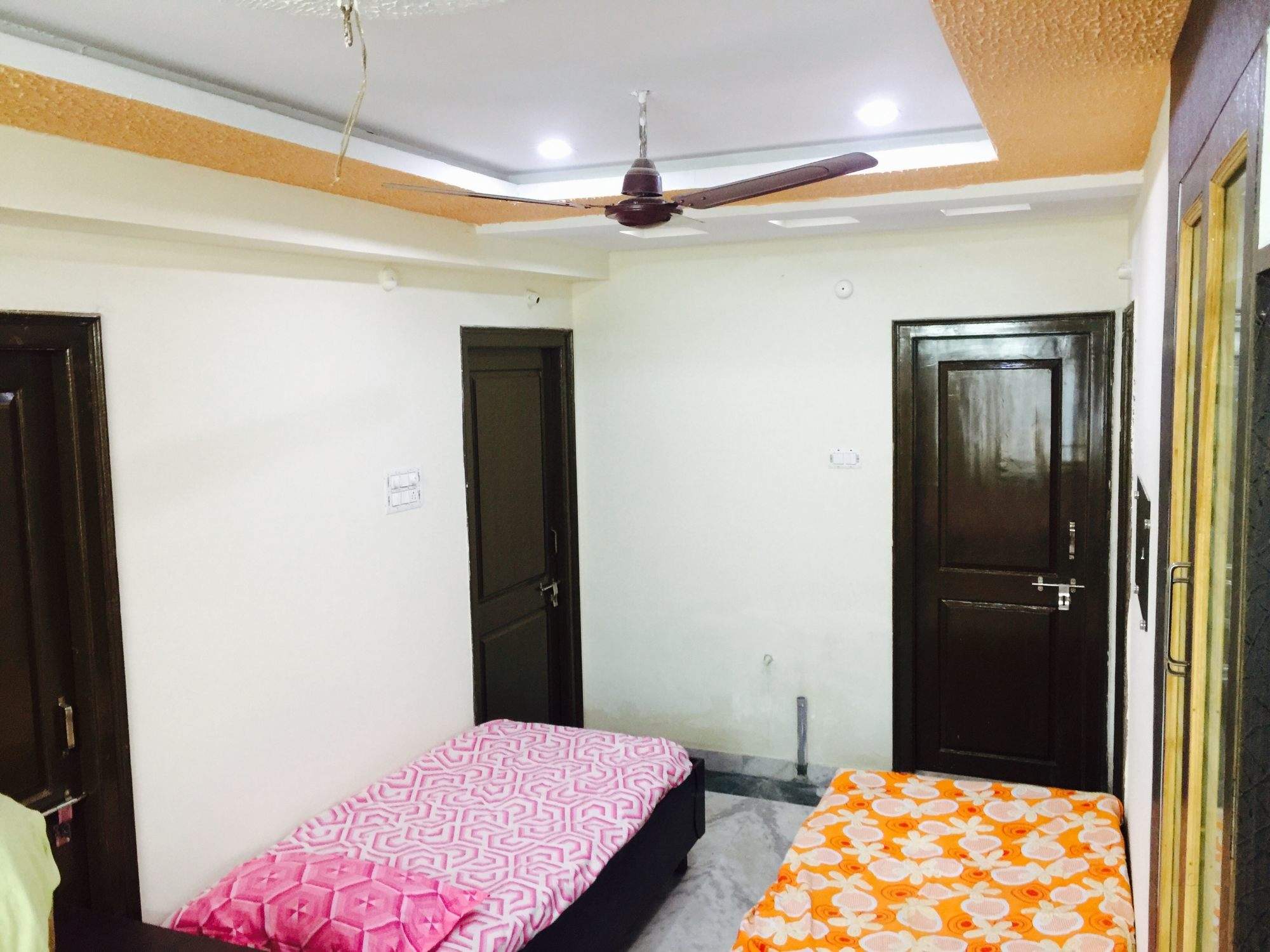 MUMS Care  Girls Hostel