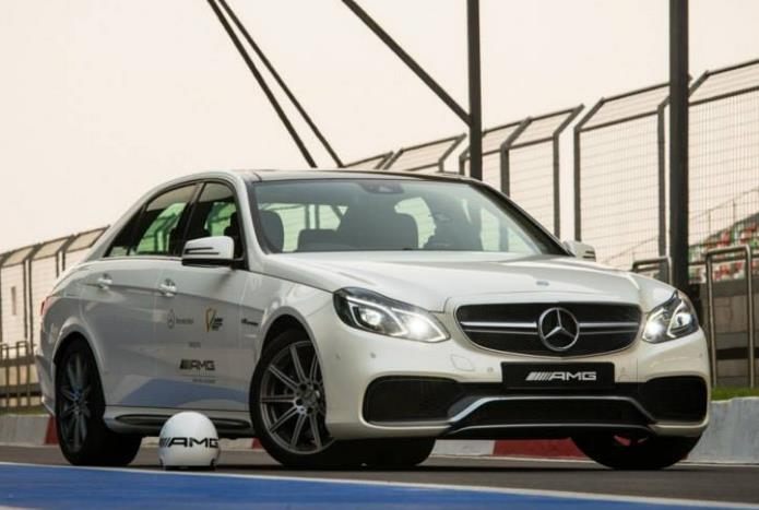 Swaraj Mazda Show Room