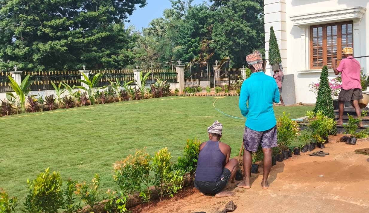 Amaravathi Lawn Gardening & Landscaping Services | Phone number 9494478844